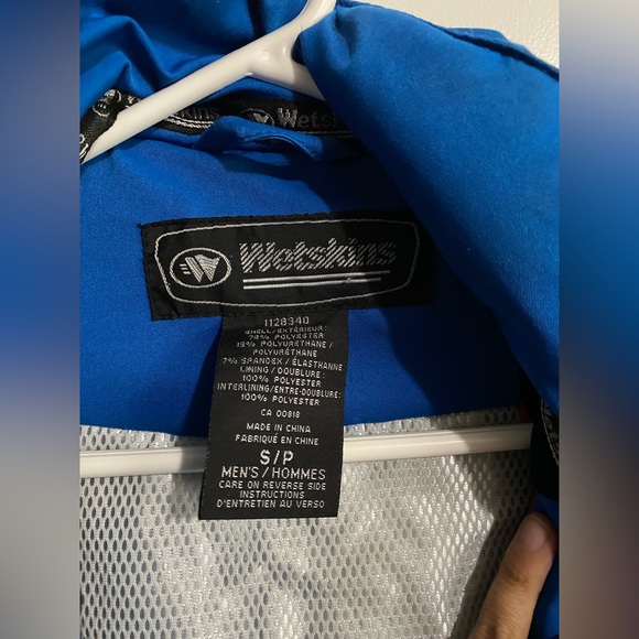 Winter ski jacket - Picture 2 of 2